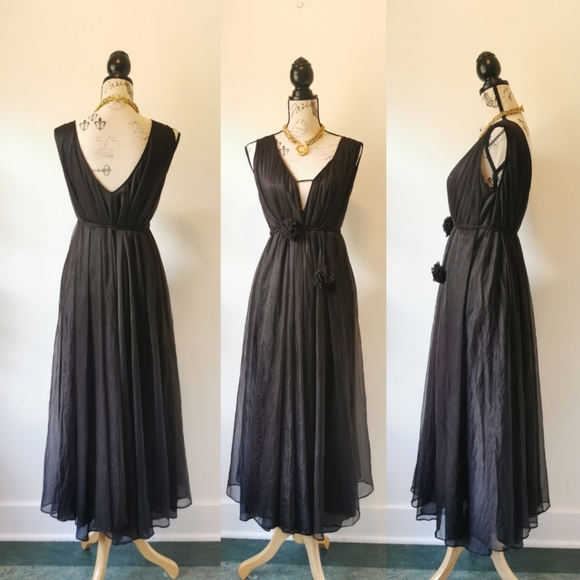 Vintage Other - Vintage black nightgown